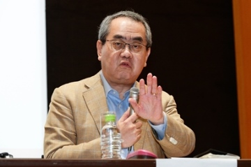 Panelist: Specially-appointed Professor Takashi Mikuriya