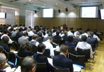 会場の様子