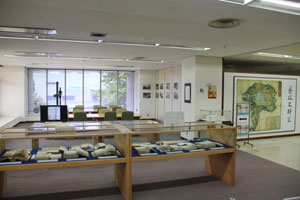 県政史料室