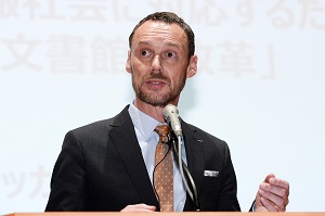 3.D・フリッカー氏_AO6_0189 デービッド・フリッカーICA会長、オーストラリア国立公文書館長