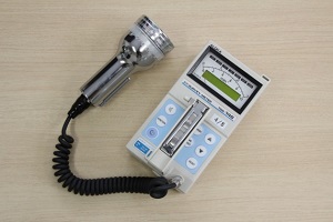 63_03_02 GM式サーベイメーター
