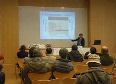 「明治新政府と近代文学の裏ガワ うんちくトーク」の様子
