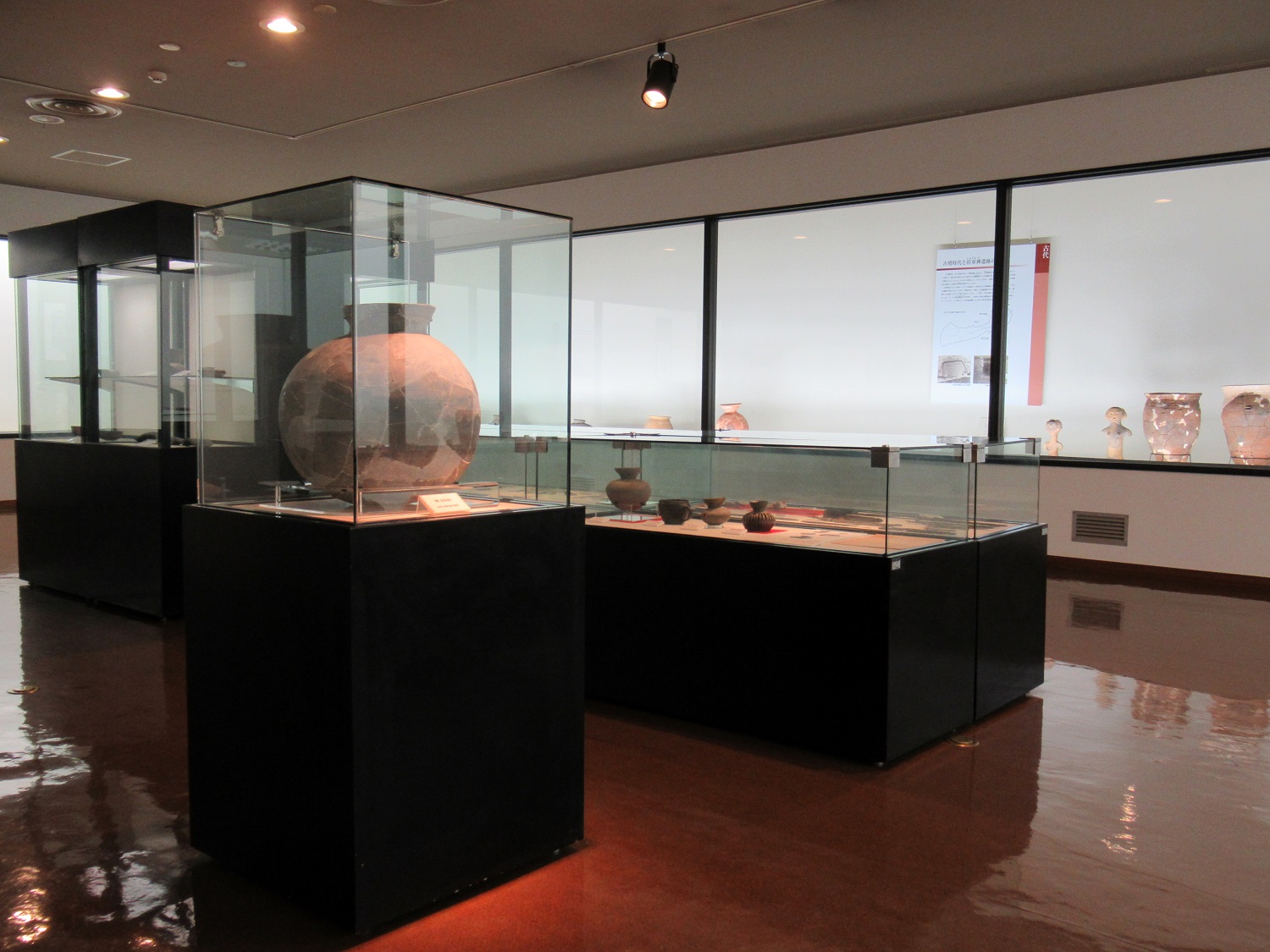 併設する丸子郷土博物館の展示室